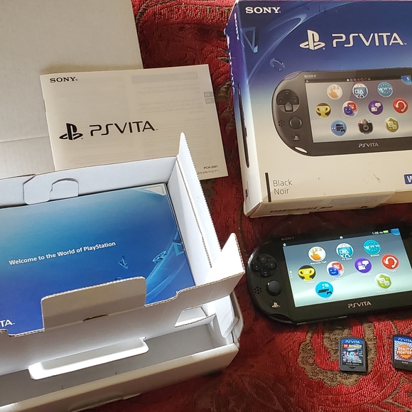 Playstation VITA Bundle W/Games, Charger, MEMORY Card... - Picture 2 of 9